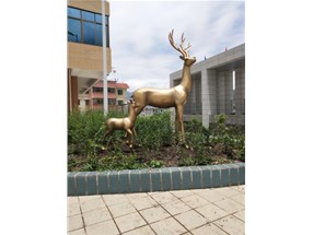 鑄銅雕塑的定制需要注意哪些方面？云南一木雕塑廠分享